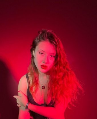 Мои услуги - это настоящий рай для твоих фантазий. 💋 Узкая талия, идеальное тело, губки, манящие к поцелуям, и глазки, в которых загадочность сливается с похотью. У меня есть много отзывов, о том, какие я талантливая в постели. Со мной ты позабудешь о реальности и окунешься в мир наслаждений. Фото в моем профиле - гарантия моей красоты и сексуальности. Позвони мне, и я сделаю твои мечты явью! 💫🔥😉 Катя